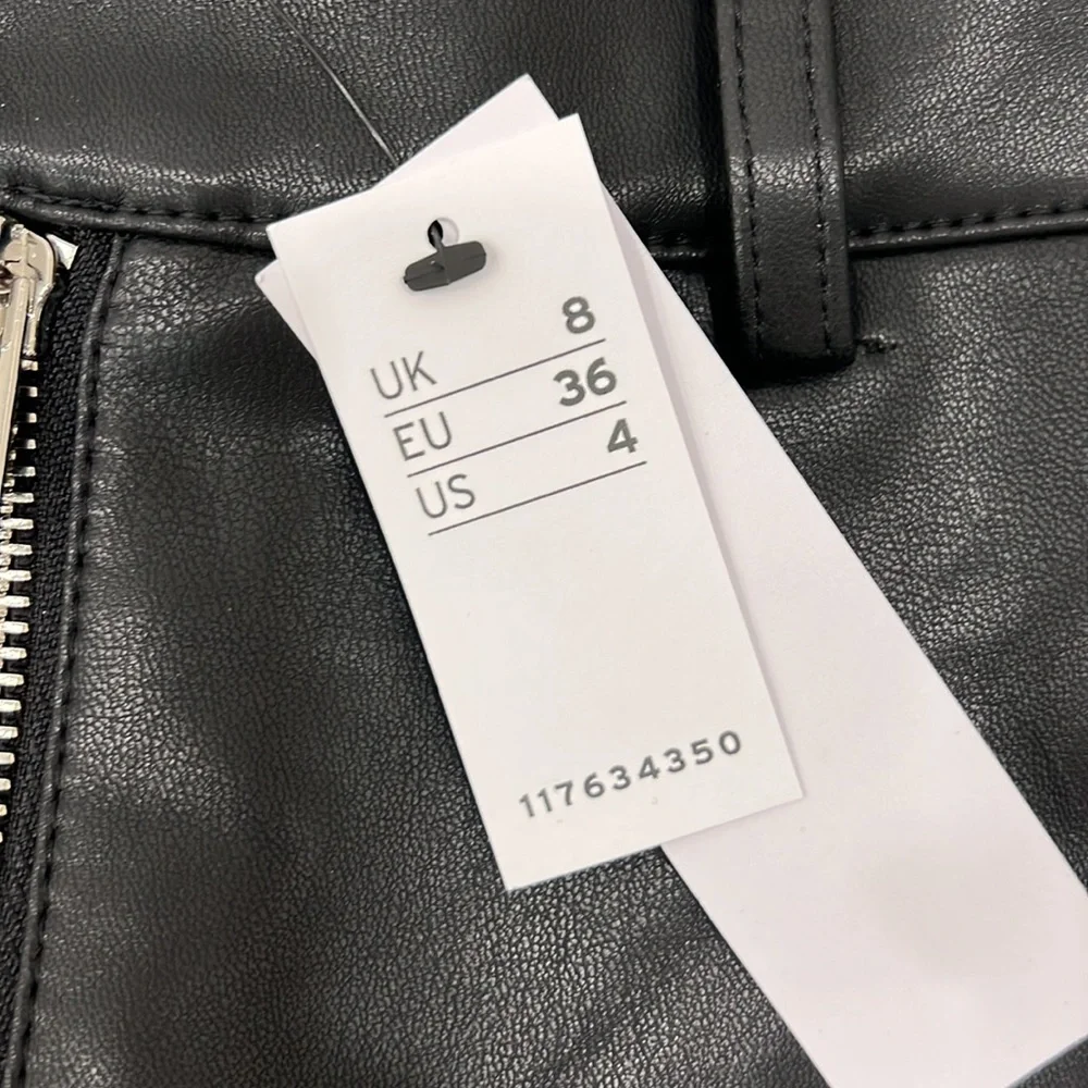 Topshop faux leather moto skinny fit pants with zip in black | Size 4 - Picture 3 of 6